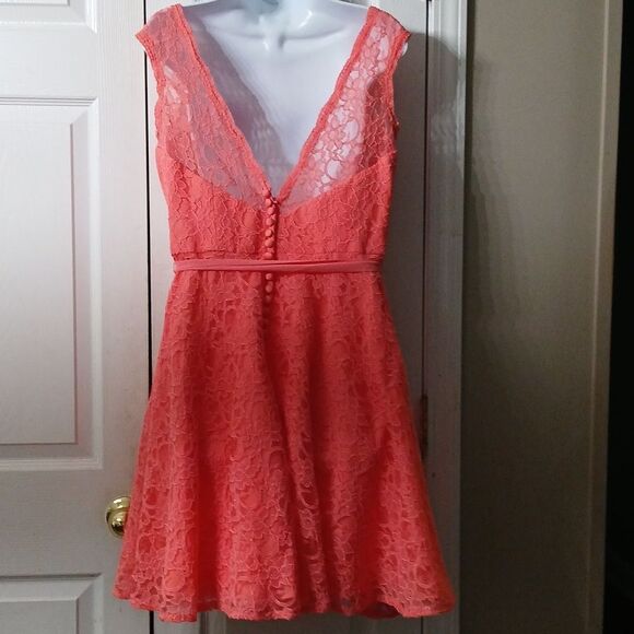 Mori Lee by Madeline Gardier coral lace formal semi dress Sz 14 EUC - Picture 4 of 10